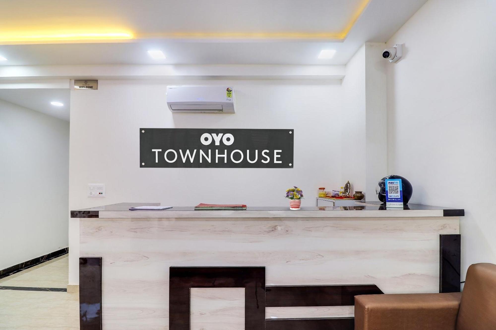 Hotel O Golden Grand Agra  Ngoại thất bức ảnh