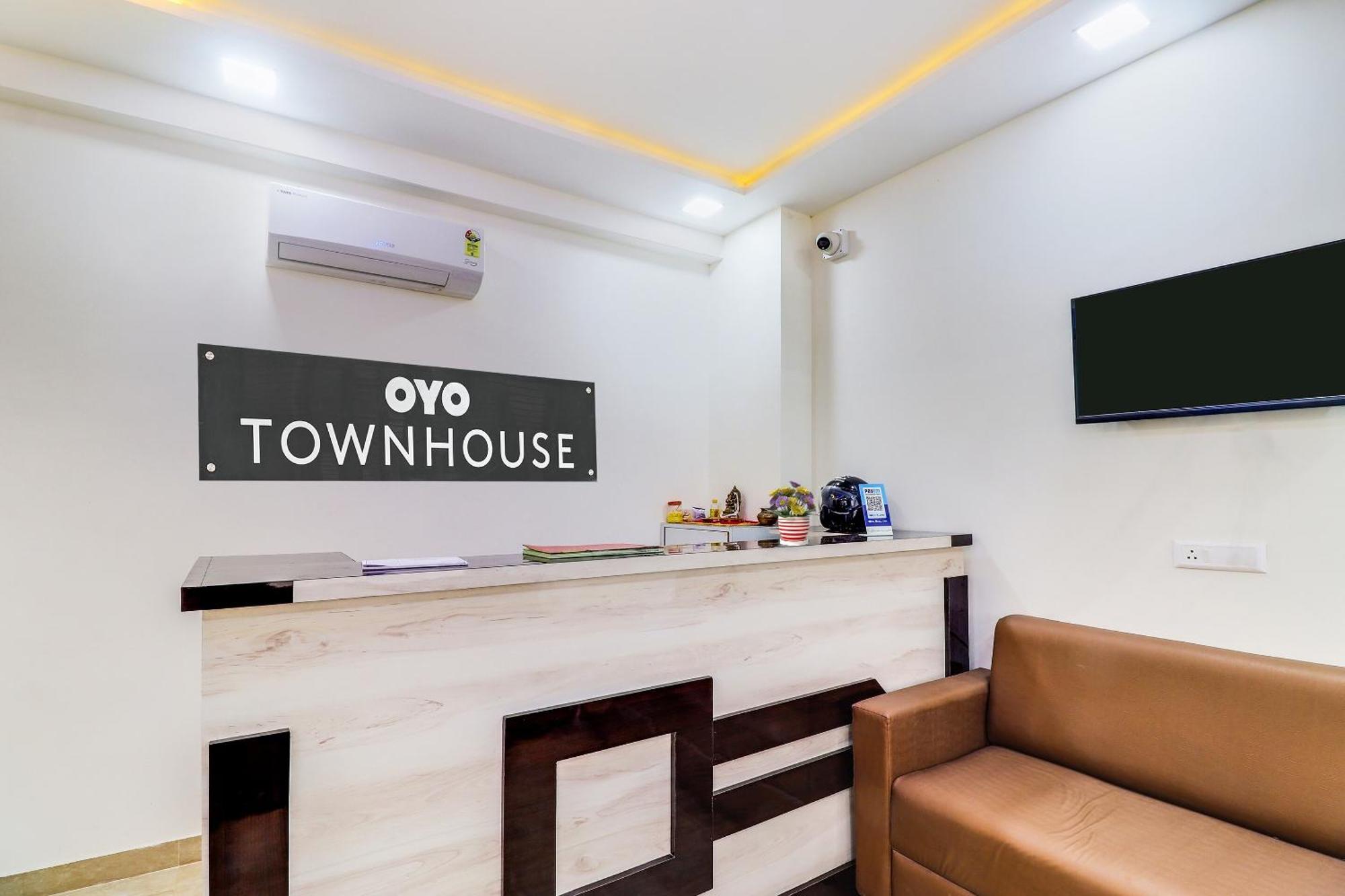 Hotel O Golden Grand Agra  Ngoại thất bức ảnh